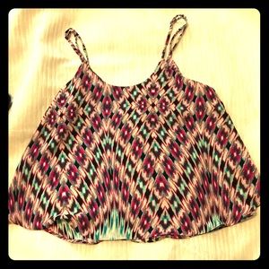 Colorful swing top with adjustable straps